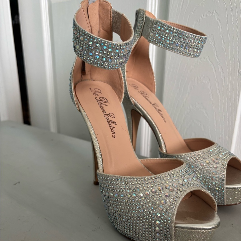 Rinestone dress heel